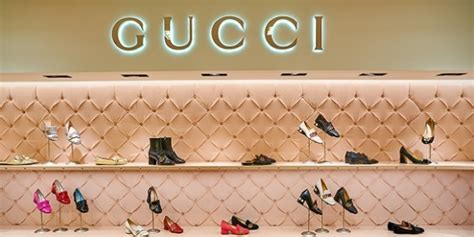 gucci porto recanati|Pigini (Gucci) investe in un tomaificio a Recanati da 400 addetti.